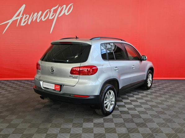Volkswagen Tiguan I Рестайлинг с пробегом 2011 года, цена 1 185 000 рублей, 206199 км, внедорожник, Автокод Объявления