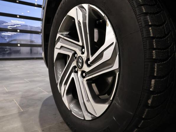 Hyundai Santa Fe IV Рестайлинг с пробегом 2021 года, цена 2 989 000 рублей, 122276 км, внедорожник, Автокод Объявления