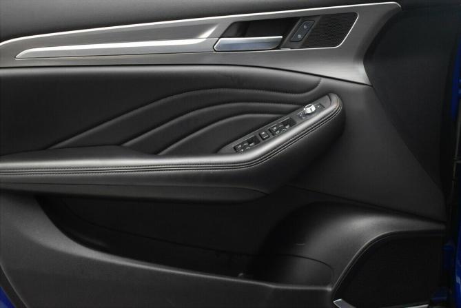 Haval F7 I с пробегом 2022 года, цена 1 695 000 рублей, 198452 км, внедорожник, Автокод Объявления