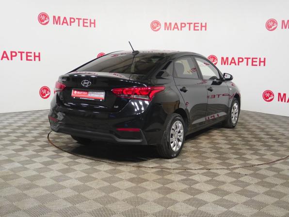 Hyundai Solaris II с пробегом 2017 года, цена 1 283 000 рублей, 54000 км, седан, Автокод Объявления