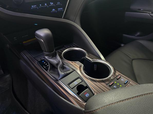Toyota Camry VIII (XV70) с пробегом 2020 года, цена 2 880 000 рублей, 132800 км, седан, Автокод Объявления