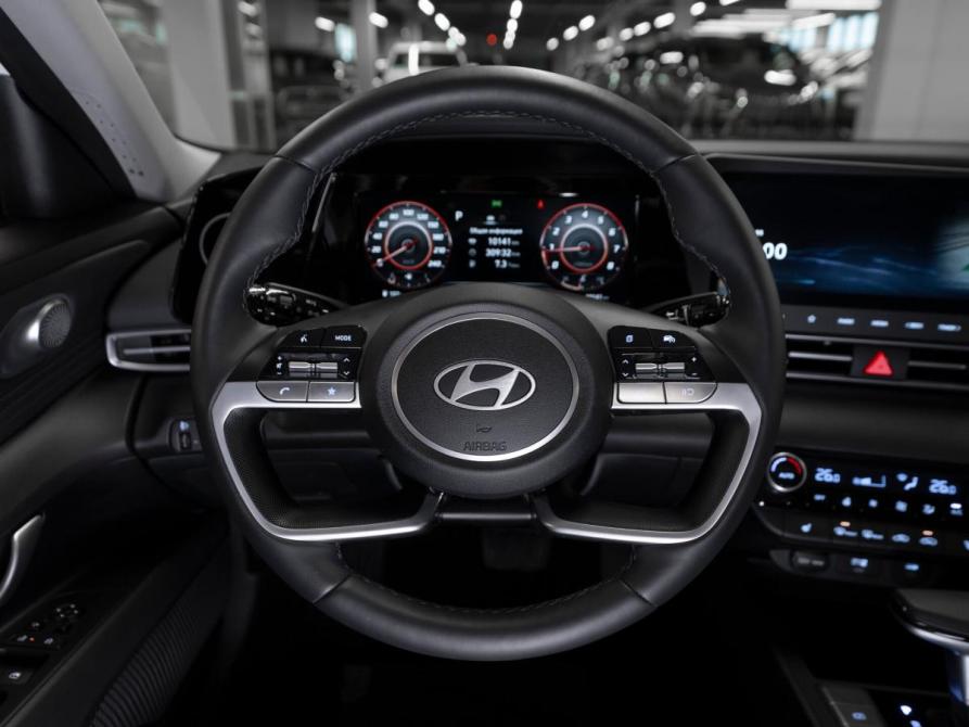 Hyundai Elantra VII (CN7) Рестайлинг Москва  - изображение 10