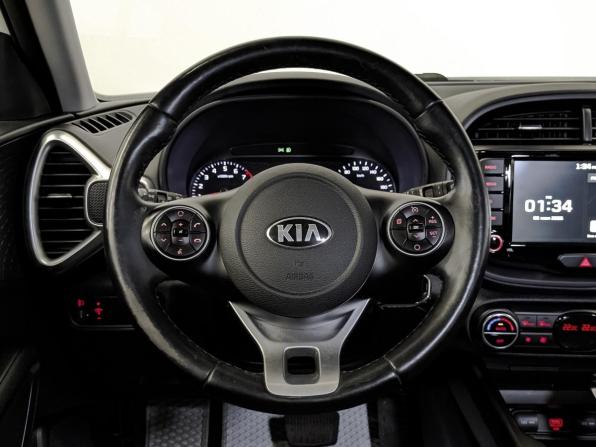 Kia Soul III с пробегом 2021 года, цена 2 000 000 рублей, 70331 км, хэтчбек, Автокод Объявления