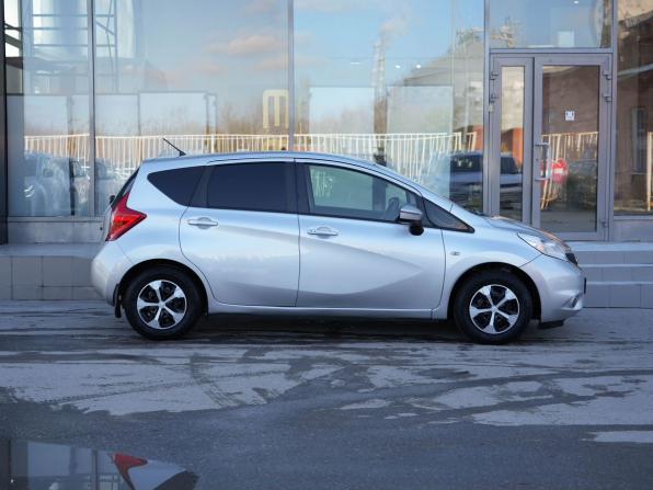 Nissan Note II с пробегом 2015 года, цена 870 000 рублей, 143864 км, хэтчбек, Автокод Объявления
