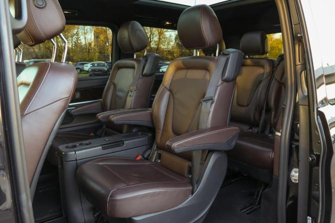 Mercedes-Benz V-Класс III (W447) с пробегом 2016 года, цена 3 968 000 рублей, 236000 км, минивэн, Автокод Объявления