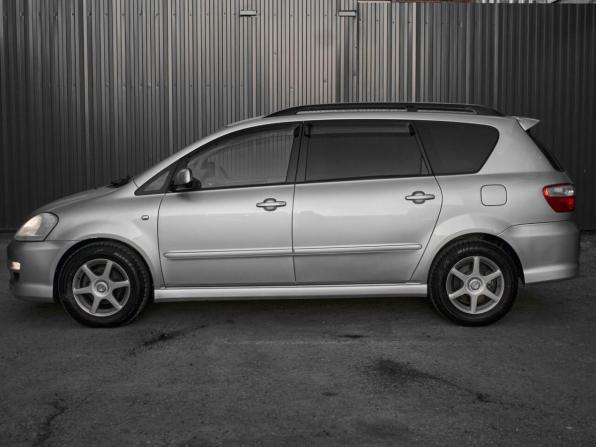 Toyota Ipsum II (M20) Рестайлинг с пробегом 2005 года, цена 900 000 рублей, 150422 км, минивэн, Автокод Объявления