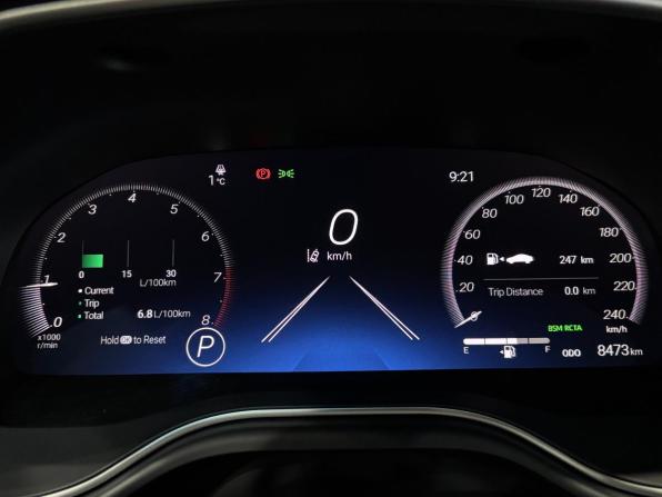 Toyota Avalon V с пробегом 2022 года, цена 3 650 000 рублей, 8472 км, седан, Автокод Объявления