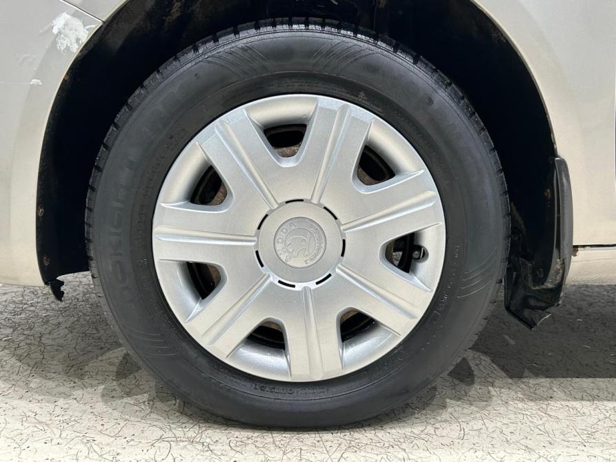 Skoda Roomster I Санкт-Петербург  - изображение 11