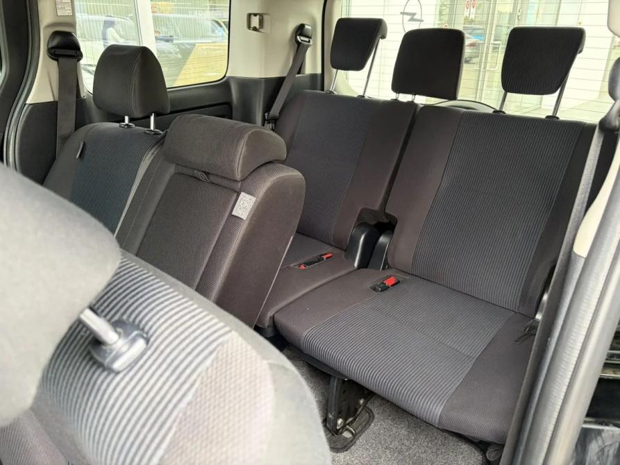 Toyota Voxy III (R80) Рестайлинг Москва  - изображение 23