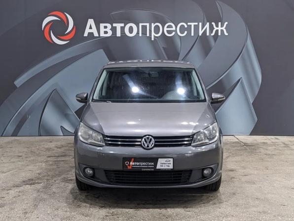 Volkswagen Touran I Рестайлинг 2 с пробегом 2010 года, цена 850 000 рублей, 222680 км, компактвэн, Автокод Объявления