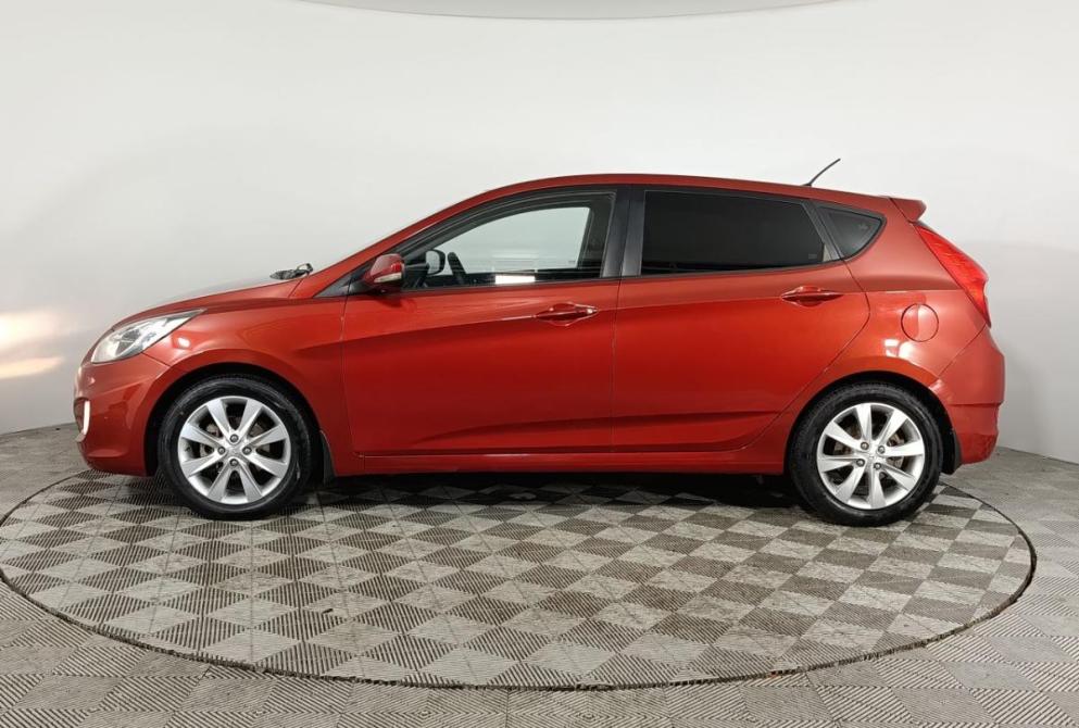 Hyundai Solaris I Волгоград  - изображение 4