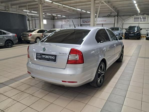 Skoda Octavia II (A5) Рестайлинг с пробегом 2011 года, цена 790 000 рублей, 232061 км, лифтбек, Автокод Объявления