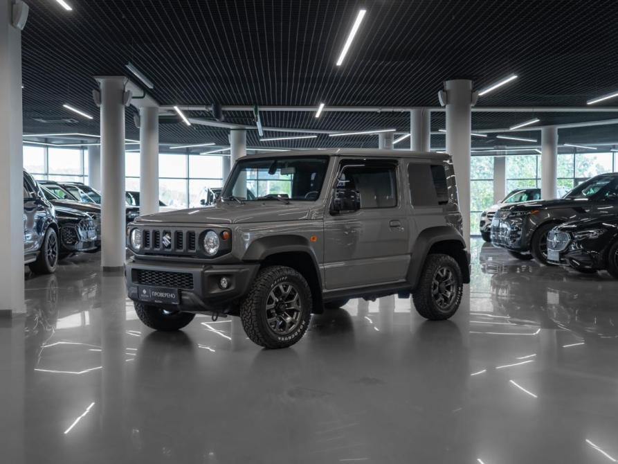 Suzuki Jimny IV Москва  - изображение 1
