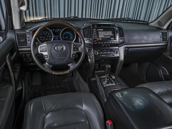 Toyota Land Cruiser 200 Series с пробегом 2008 года, цена 2 979 000 рублей, 324537 км, внедорожник, Автокод Объявления