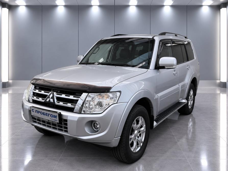 Mitsubishi Pajero IV Рестайлинг 1 Москва  - изображение 1
