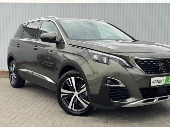 Peugeot 5008 II Рестайлинг с пробегом 2020 года, цена 2 145 000 рублей, 129000 км, внедорожник, Автокод Объявления