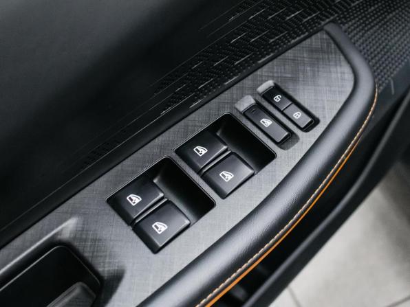 Changan UNI-V I с пробегом 2021 года, цена 2 072 000 рублей, 56455 км, лифтбек, Автокод Объявления