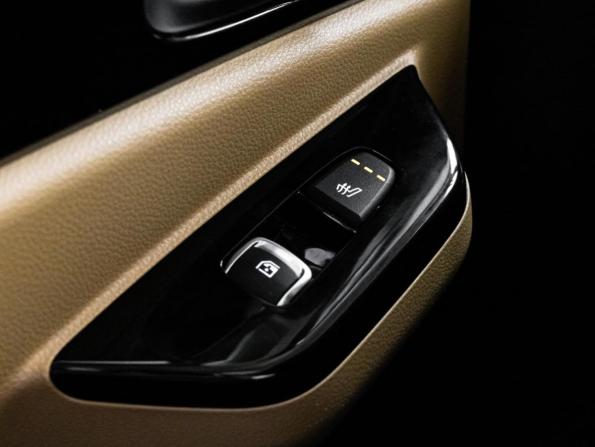 Kia Carnival IV с пробегом 2022 года, цена 4 299 000 рублей, 73794 км, минивэн, Автокод Объявления
