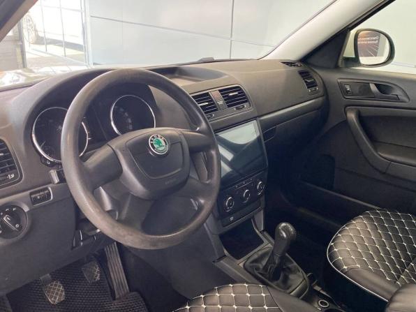 Skoda Yeti I с пробегом 2011 года, цена 547 000 рублей, 180731 км, внедорожник, Автокод Объявления