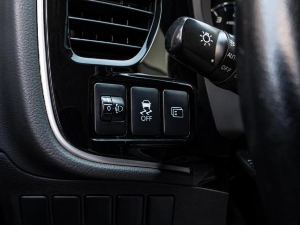 Mitsubishi Outlander III Рестайлинг с пробегом 2014 года, цена 1 860 000 рублей, 109946 км, внедорожник, Автокод Объявления