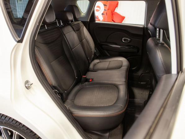 Kia Soul II Рестайлинг с пробегом 2016 года, цена 1 650 000 рублей, 140167 км, хэтчбек, Автокод Объявления