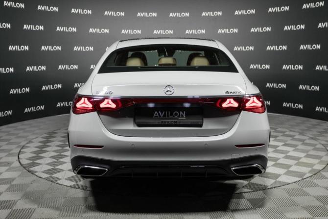 Новый Mercedes-Benz E-Класс VI (W214 S214) 2026 года, цена 10 200 000 рублей, седан, Автокод Объявления