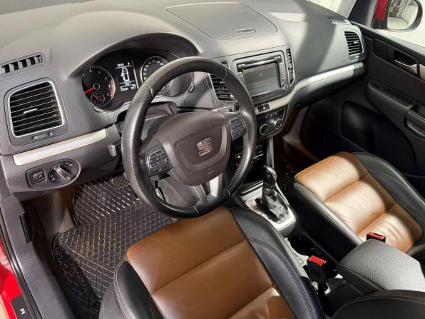 SEAT Alhambra II с пробегом 2014 года, цена 1 449 800 рублей, 225000 км, минивэн, Автокод Объявления