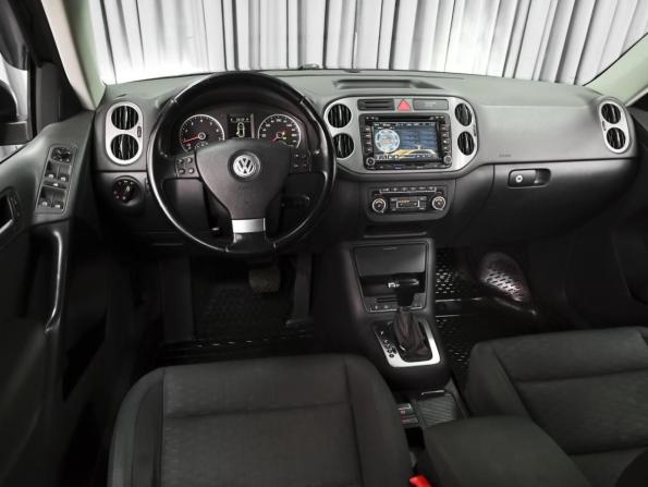 Volkswagen Tiguan I с пробегом 2010 года, цена 1 113 000 рублей, 251654 км, внедорожник, Автокод Объявления