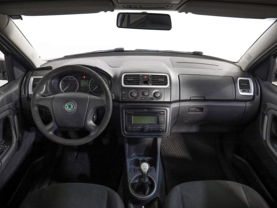 Skoda Roomster I Санкт-Петербург  - изображение 9