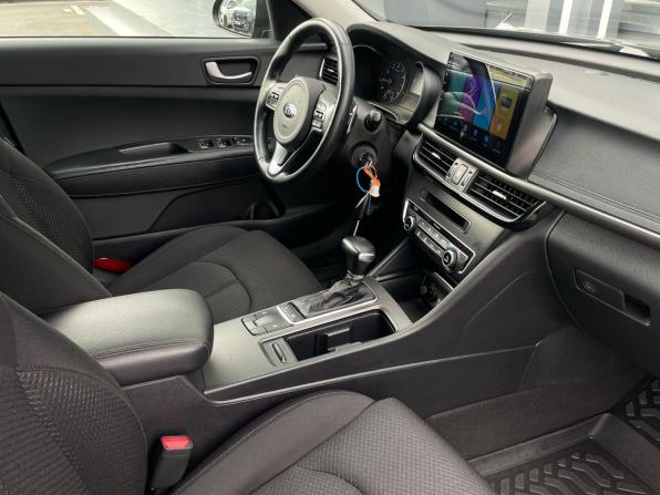 Kia Optima IV с пробегом 2016 года, цена 1 340 000 рублей, 238000 км, седан, Автокод Объявления