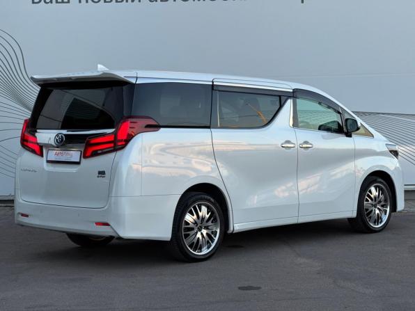 Toyota Alphard III Рестайлинг с пробегом 2021 года, цена 4 700 000 рублей, 60948 км, минивэн, Автокод Объявления