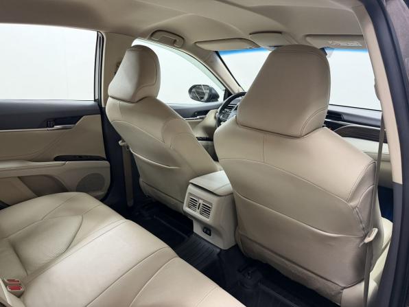 Toyota Camry VIII (XV70) с пробегом 2020 года, цена 3 050 000 рублей, 117869 км, седан, Автокод Объявления