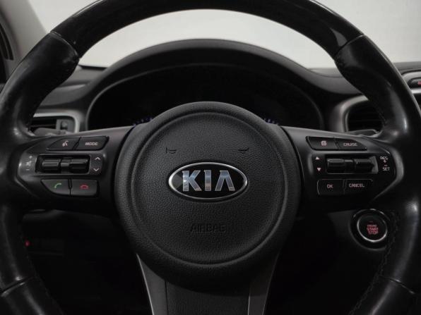 Kia Sorento III Prime Рестайлинг с пробегом 2017 года, цена 2 020 000 рублей, 135319 км, внедорожник, Автокод Объявления