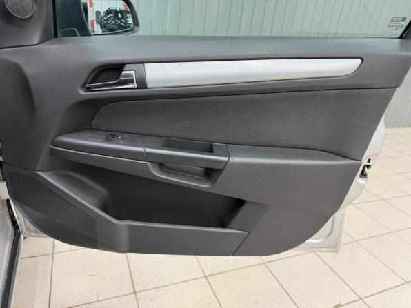 Opel Astra H Рестайлинг с пробегом 2006 года, цена 489 000 рублей, 276548 км, хэтчбек, Автокод Объявления