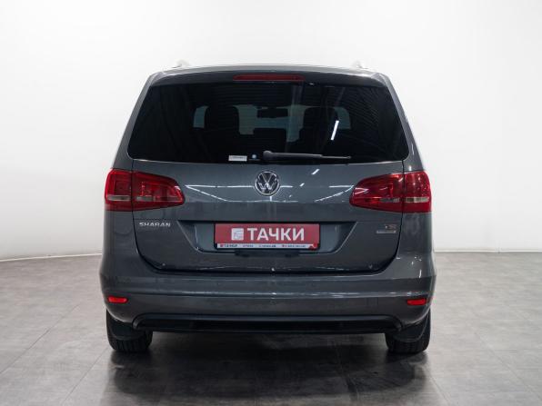 Volkswagen Sharan II с пробегом 2013 года, цена 1 230 000 рублей, 112300 км, минивэн, Автокод Объявления