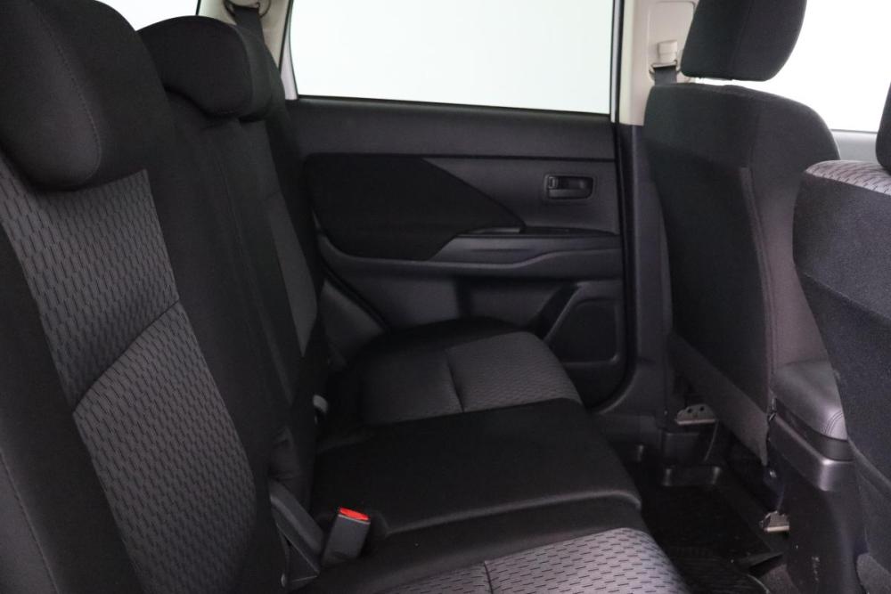 Mitsubishi Outlander III Санкт-Петербург  - изображение 12