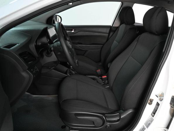 Hyundai Solaris II Рестайлинг с пробегом 2021 года, цена 1 450 000 рублей, 77490 км, седан, Автокод Объявления