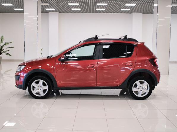 Renault Sandero II с пробегом 2015 года, цена 974 000 рублей, 68292 км, хэтчбек, Автокод Объявления