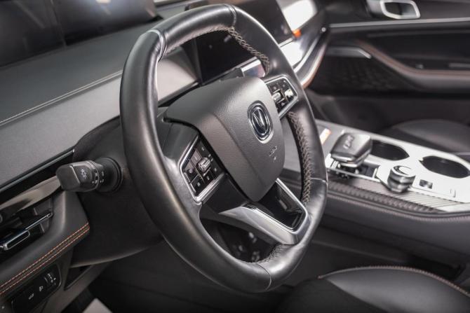 Changan UNI-K с пробегом 2023 года, цена 3 299 000 рублей, 53000 км, внедорожник, Автокод Объявления
