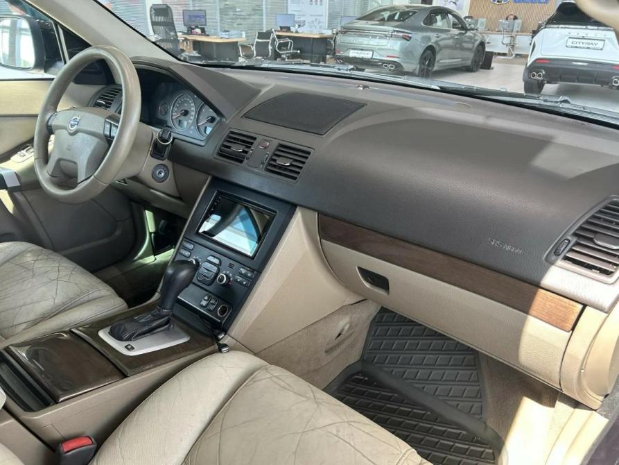 Volvo XC90 I Рестайлинг Екатеринбург  - изображение 24