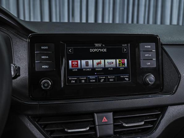 Volkswagen Polo VI с пробегом 2021 года, цена 1 549 000 рублей, 67206 км, лифтбек, Автокод Объявления