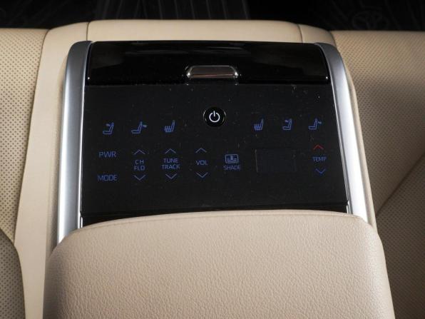 Toyota Camry VIII (XV70) с пробегом 2018 года, цена 2 797 000 рублей, 177622 км, седан, Автокод Объявления
