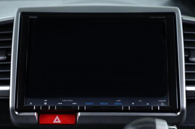 Honda Freed I Рестайлинг с пробегом 2014 года, цена 1 349 000 рублей, 135000 км, компактвэн, Автокод Объявления