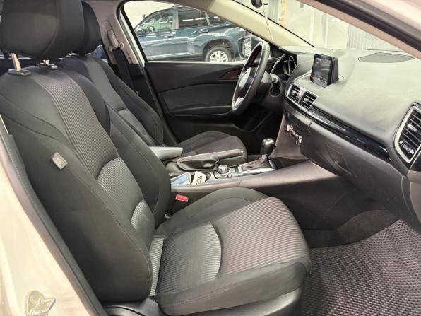 Mazda 3 III (BM) с пробегом 2014 года, цена 1 127 000 рублей, 248000 км, седан, Автокод Объявления