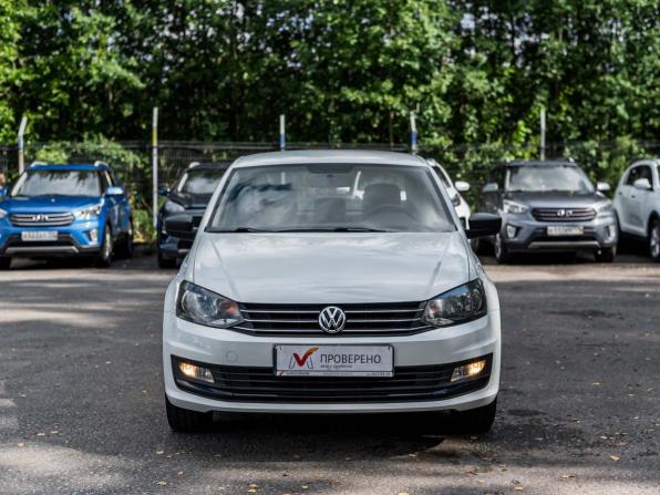 Volkswagen Polo V с пробегом 2015 года, цена 910 000 рублей, 121058 км, седан, Автокод Объявления