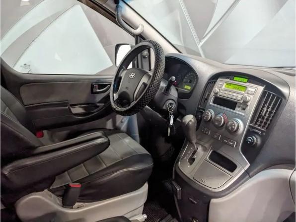 Hyundai Grand Starex I с пробегом 2011 года, цена 1 180 000 рублей, 428745 км, минивэн, Автокод Объявления