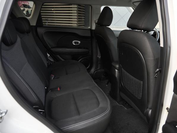 Kia Soul II Рестайлинг с пробегом 2018 года, цена 1 299 000 рублей, 187275 км, хэтчбек, Автокод Объявления