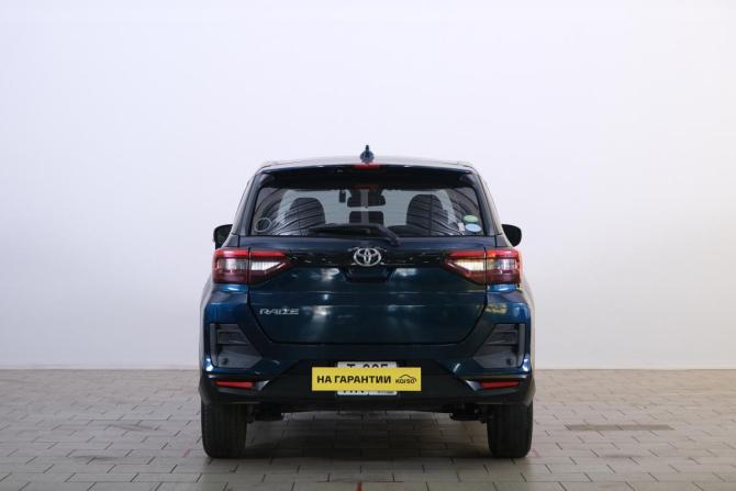 Toyota Raize I с пробегом 2019 года, цена 1 559 000 рублей, 90030 км, внедорожник, Автокод Объявления