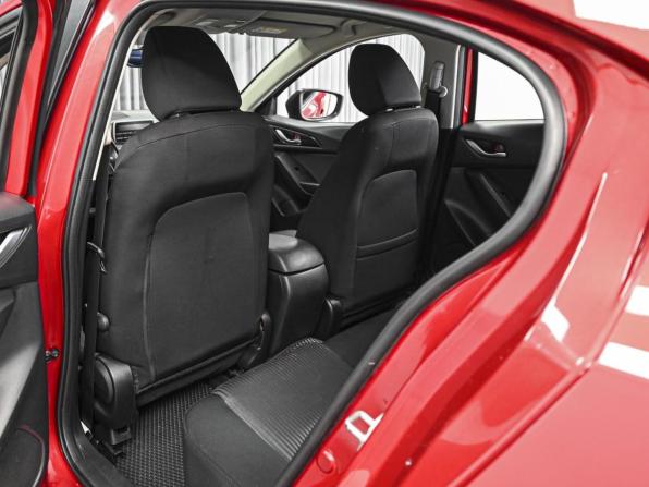 Mazda 3 III (BM) с пробегом 2013 года, цена 1 450 000 рублей, 127682 км, седан, Автокод Объявления