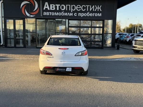 Mazda 3 II (BL) с пробегом 2010 года, цена 949 000 рублей, 242803 км, седан, Автокод Объявления